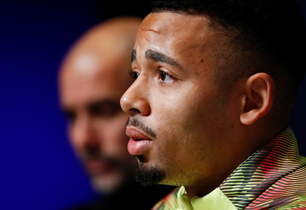 Gabriel Jesus, em entrevista coletiva na véspera do jogo com o Shakhtar: "Estou pronto" — Foto: Jason Cairnduff/Reuters