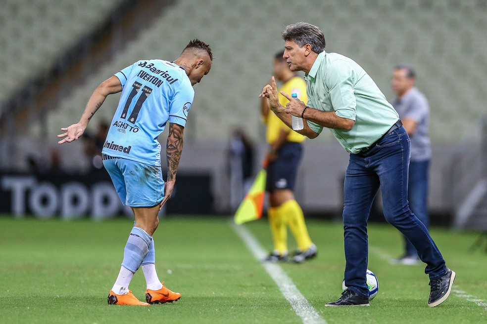 Grêmio chegou à 6ª vitória no mês contra o Ceará (Foto: Lucas Uebel / Grêmio, DVG)