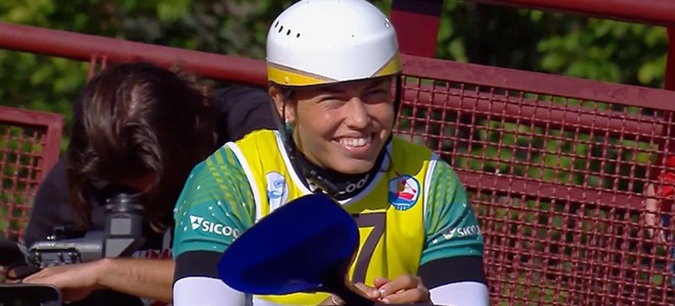 Ana Sátila é bronze em etapa da Copa do Mundo no caiaque extremo — Foto: Divulgação/CBCa