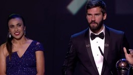 Alisson fatura prÃªmio de melhor goleiro do mundo; veja AO VIVO (Globoesporte.com)