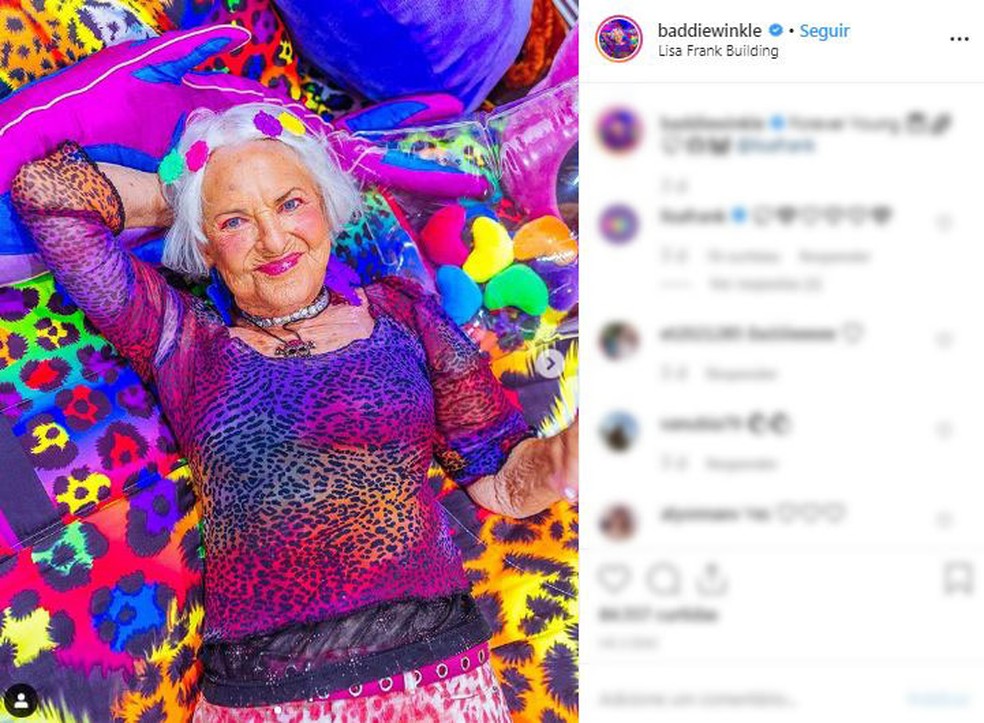 Helen Ruth Elam, conhecida tambÃ©m como Baddie Winkle, de 90 anos. â Foto: ReproduÃ§Ã£o/Instagram/@baddiewinkle