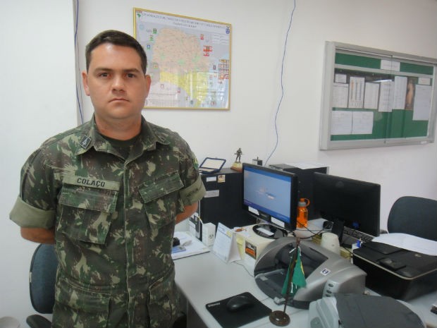 Oficial e Sargento Temporários do Exército