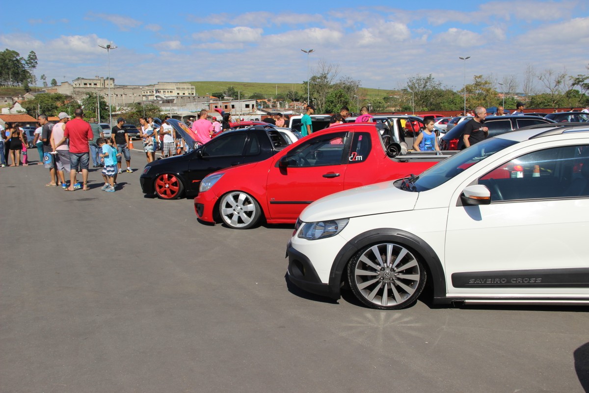 Som Automotivo Vira Moda Entre Jovens Motoristas De Volta Redonda Youtube