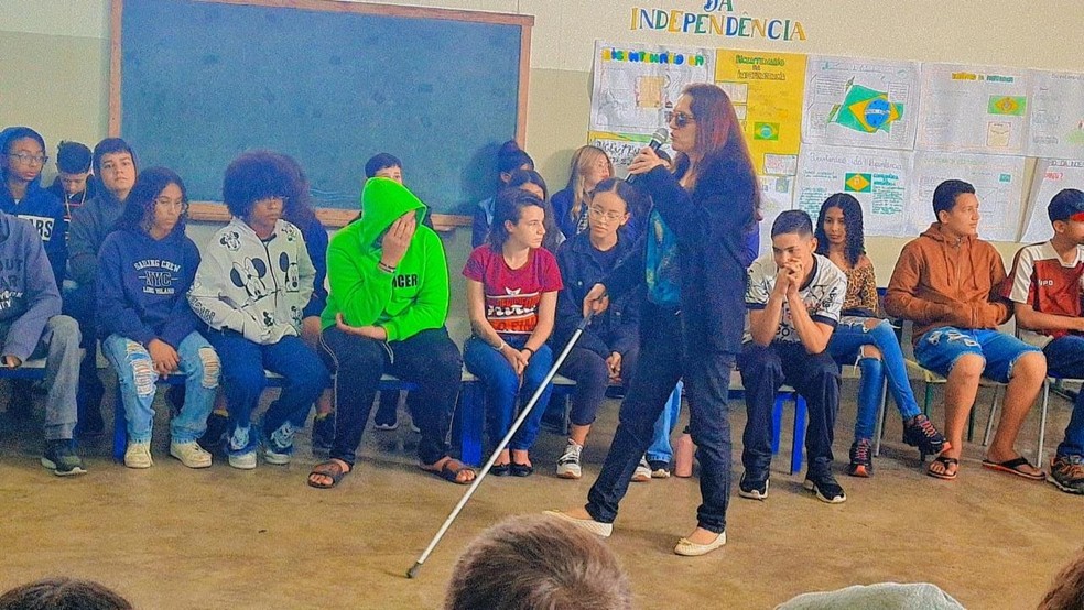 Maria Rosa Delmasso Rodrigues ficou cega em 1995 e lutou para assumir cargo de diretora de escola após aprovação em concurso de Marília (SP) — Foto: Arquivo pessoal