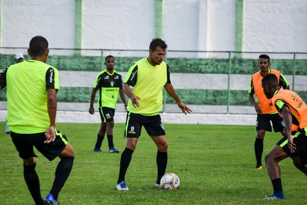 Etinho é um dos destaques do Murici — Foto: Jailson Colácio/ASCOM Murici