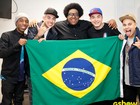 Bandas homenageiam seleção brasileira com jingles para a Copa