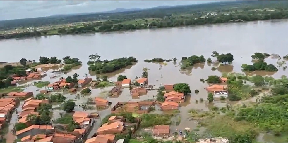 Sete cidades do Maranhão já decretaram situação de emergência por causa das fortes chuvas. — Foto: Reprodução/TV Mirante