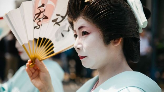 A menstruação é um tabu no Japão, mas hoje existe mais abertura para conversar sobre o assunto (Foto: Getty Images via BBC)