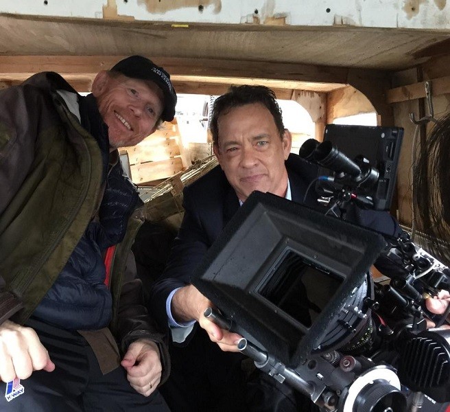 Ron Howard e Tom Hanks no set de 'Inferno' (Foto: Divulgação)