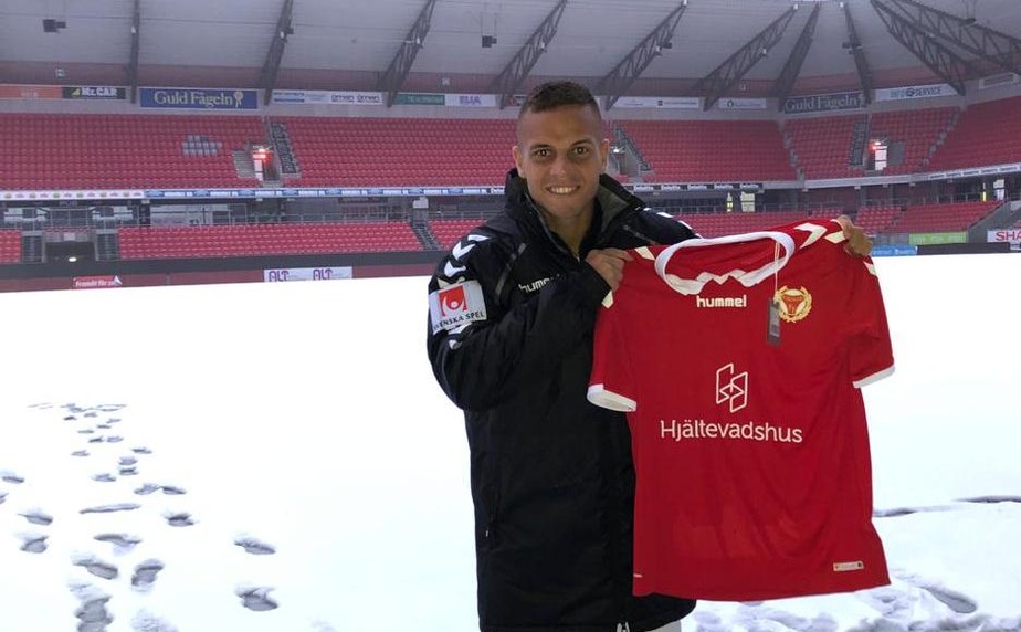 Cria Do Fluminense Rafinha Celebra Acerto Por Quatro Anos Com Kalmar Da Suecia Futebol Internacional Ge