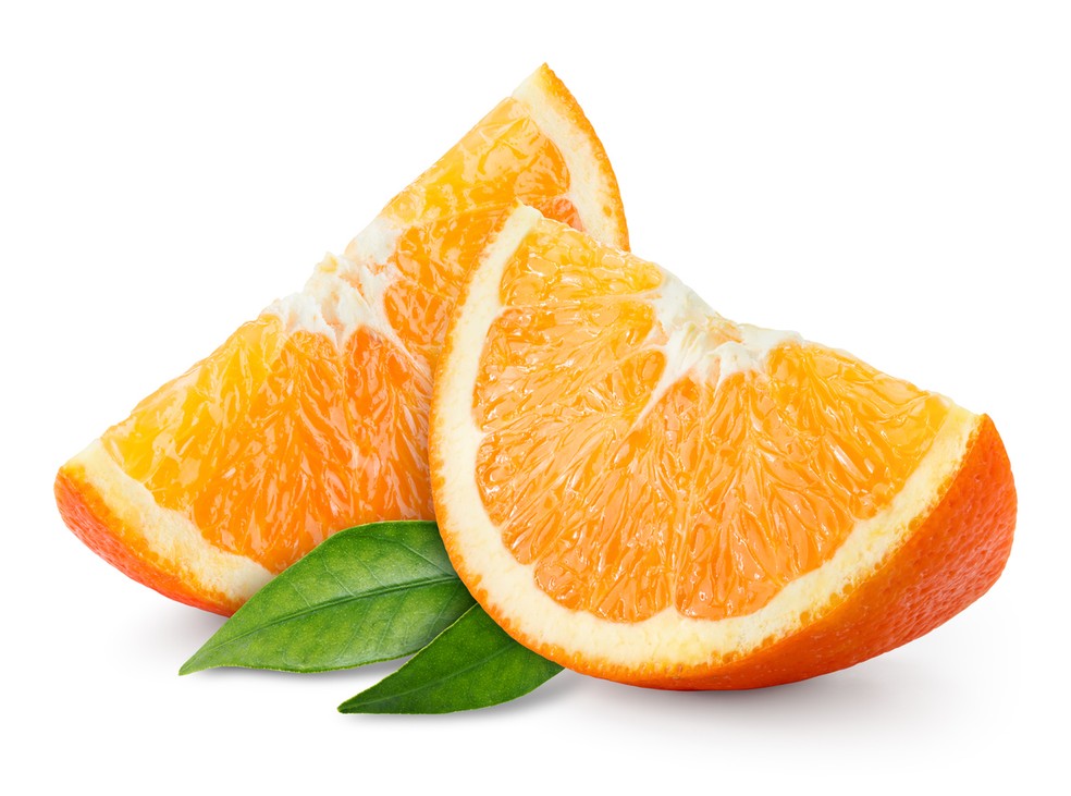 O albedo das frutas é a parte branca, e consumir as frutas com o bagaço aumenta sua ingestão — Foto: Istock Getty Images