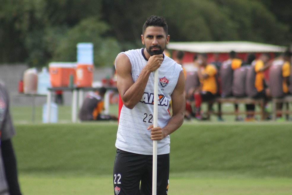Tréllez, atacante do Vitória, está na mira do Corinthians para 2018 (Foto: Maurícia da Matta / EC Vitória / Divulgação)