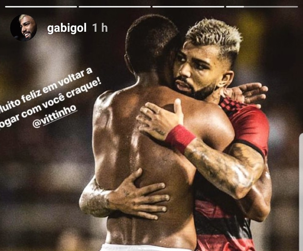 Gabigol e Vitinho jogaram pela primeira vez juntos no Flamengo — Foto: Reprodução Instagram
