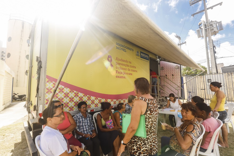 MamÃ³grafo mÃ³vel oferece exames de mama gratuitos para pacientes no Recife (Foto: AndrÃ©a RÃªgo Barros/PCR/DivulgaÃ§Ã£o)