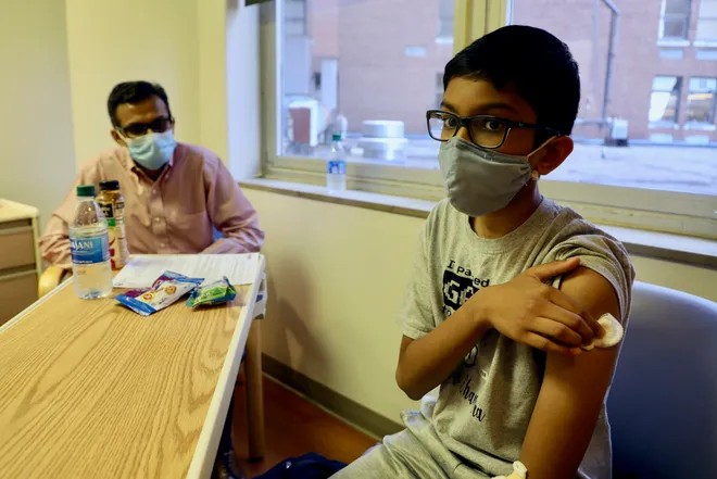  Abhinav é uma das primeiras crianças a testar a vacina contra a covid (Foto: Reprodução: Today/cortesia Cincinnati Children’s Hospital Medical Center.)