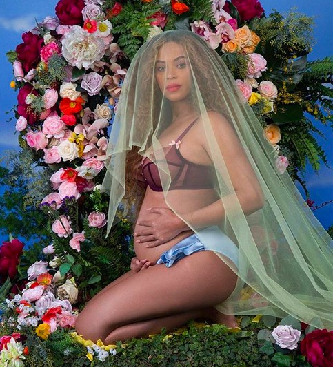 A foto icônica de Beyoncé grávida em 2017 (Foto: Instagram)