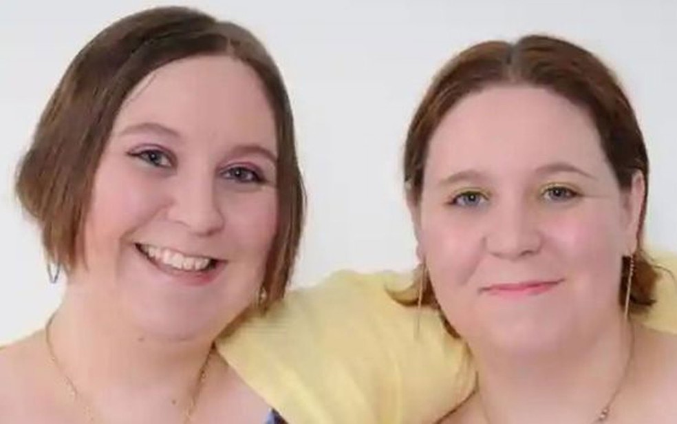 Elas davam tudo de si para todos os pacientes de quem cuidavam, diz a irmã das gêmeas — Foto: Zoe Davis/BBC