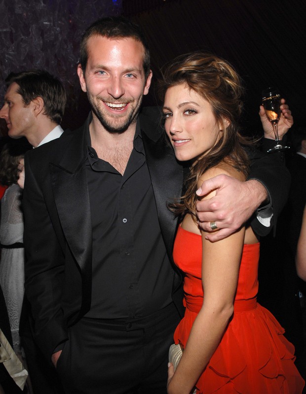 Bradley Cooper e Jennifer Esposito (Foto: Getty Images)