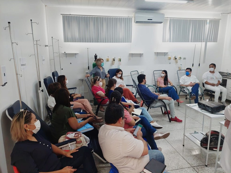 Equipe da Sesau recebeu capacitação sobre a varíola dos macacos nesta sexta-feira (26) — Foto: Cedida