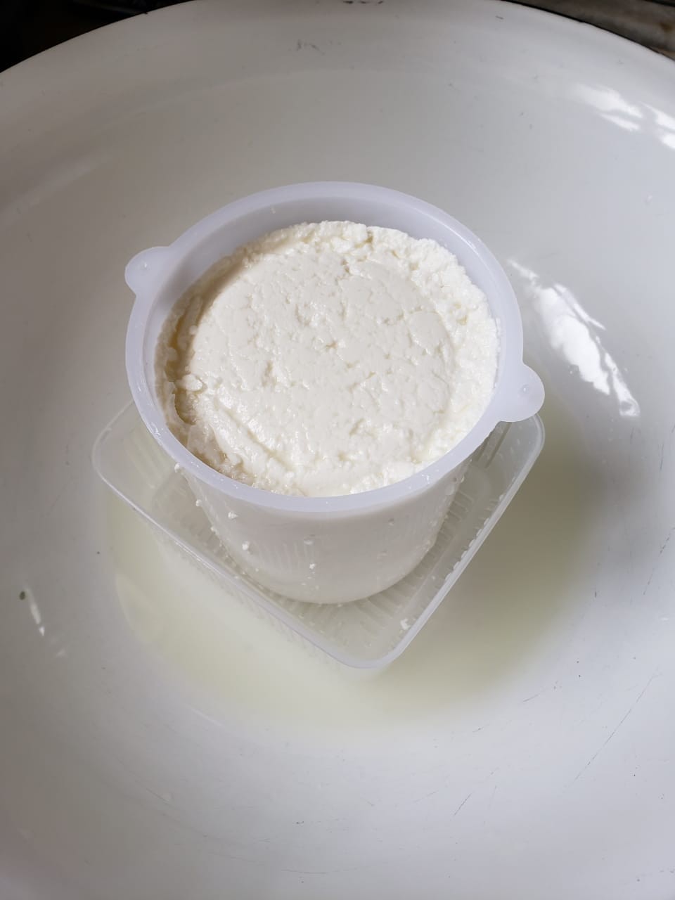 Fôrma própria para queijo (Foto: Arquivo pessoal)