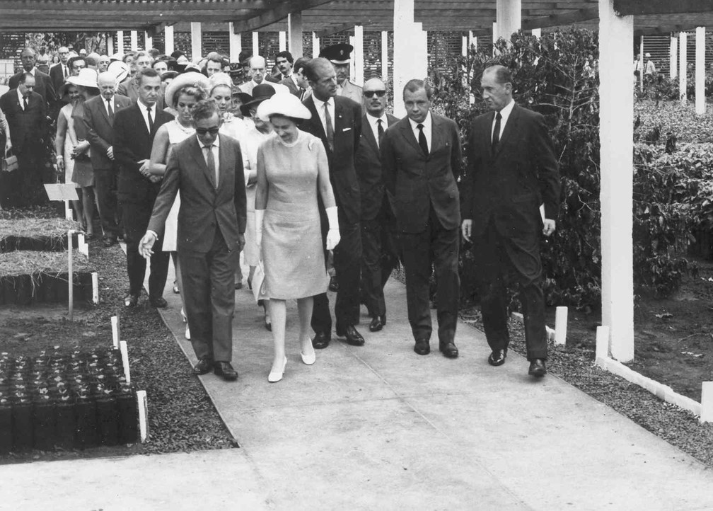 Rainha Elizabeth II visitou o IAC, em Campinas, em 1968 — Foto: Arquivo Instituto Agronômico