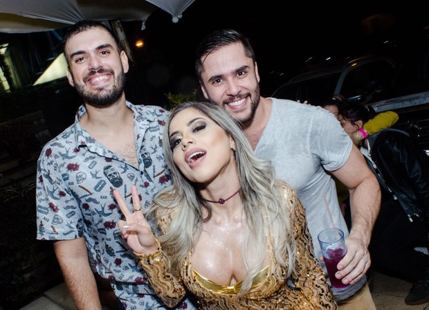Vanessa Mesquita se diverte em festa (Foto: Divulgação/Dreison Medeiros)