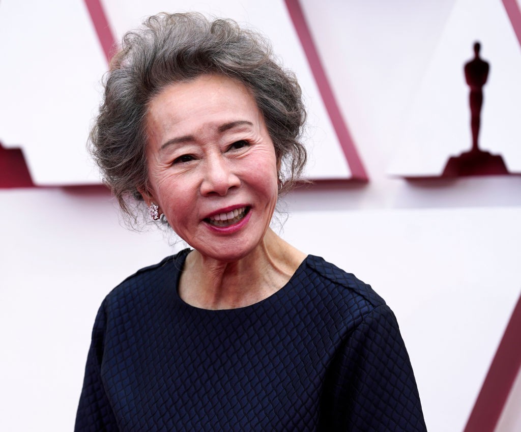  Yuh-Jung Youn na 93ª cerimônia do Oscar (Foto: Chris Pizzello-Pool/Getty Images)