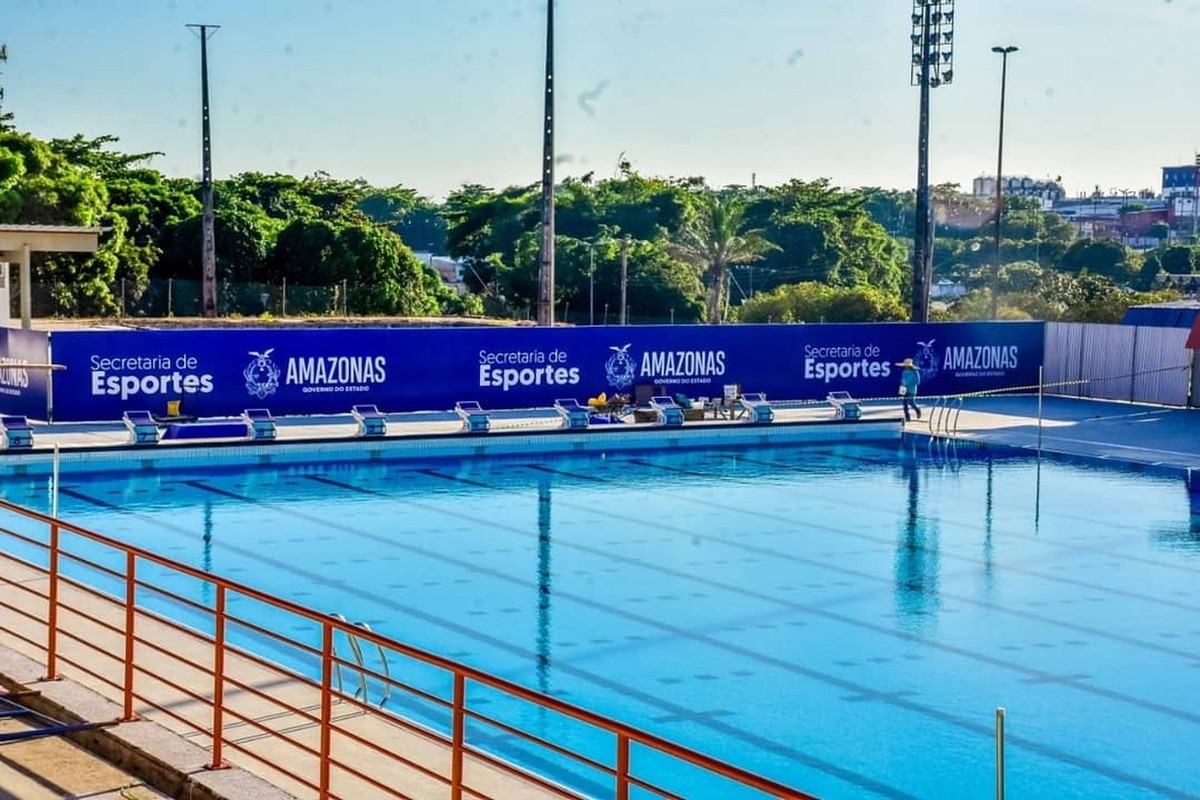 Pronta Mas Inutilizavel Piscina Da Rio 2016 Depende De Raias E Outros Materias Para Ser Entregue Am Ge