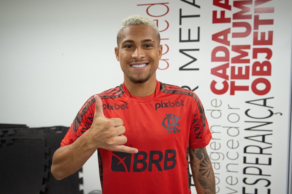 Jo&atilde;o Gomes, volante do Flamengo &mdash; Foto: Alexandre Vidal/Flamengo