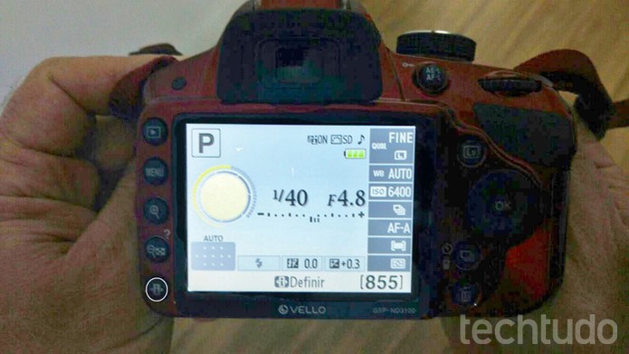 Com a câmera no modo manual, clique no botão "i" (Foto: Carol Danelli/TechTudo)