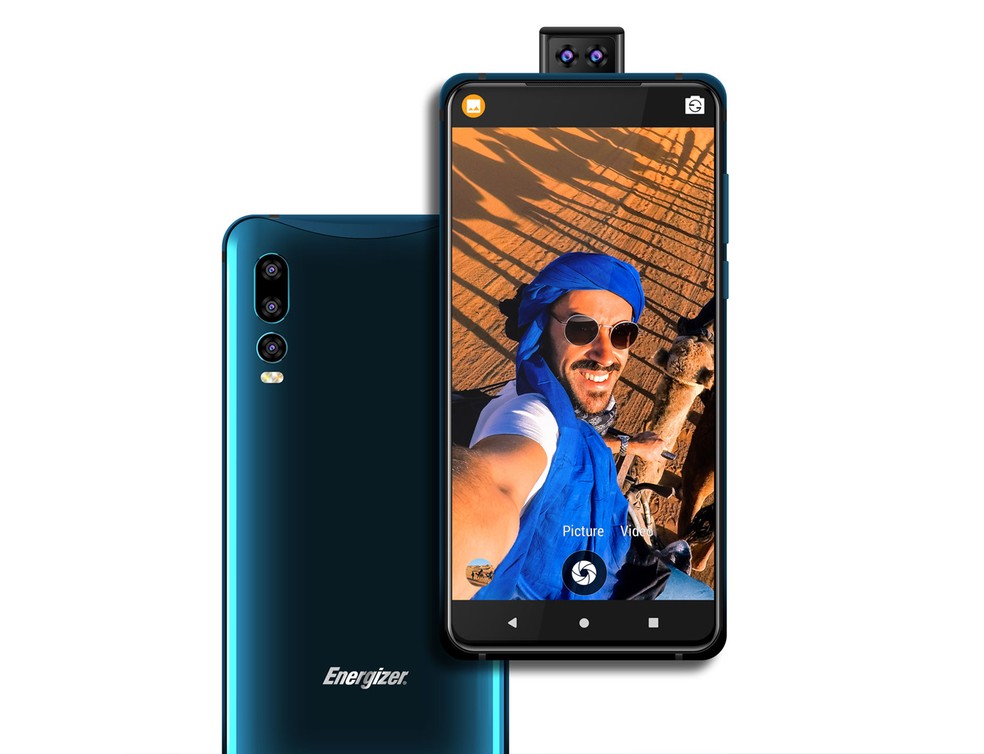 Energizer Power Max P18K Pop: cÃ¢mera frontal Ã© dupla e deslizante â Foto: DivulgaÃ§Ã£o/Energizer