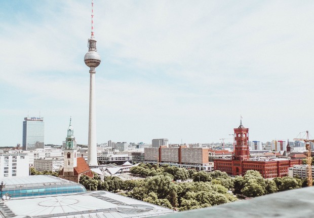 Berlim, capital alemã que vai congelar seus alugueis pelos próximos anos (Foto: Reprodução/Pexel)