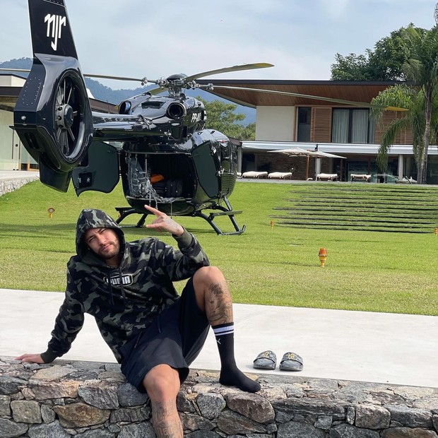 Neymar Jr. exibe seu helicóptero particular (Foto: Instagram/Reprodução)