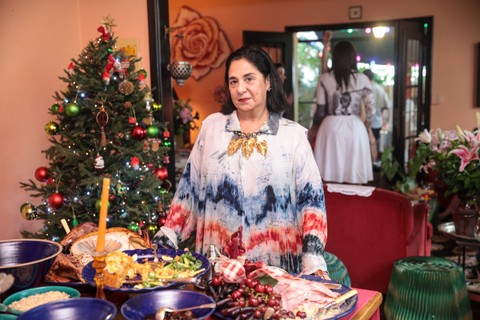 A banqueteira e anfitriã do almoço natalino celebratório, Maria Alice Solimene   