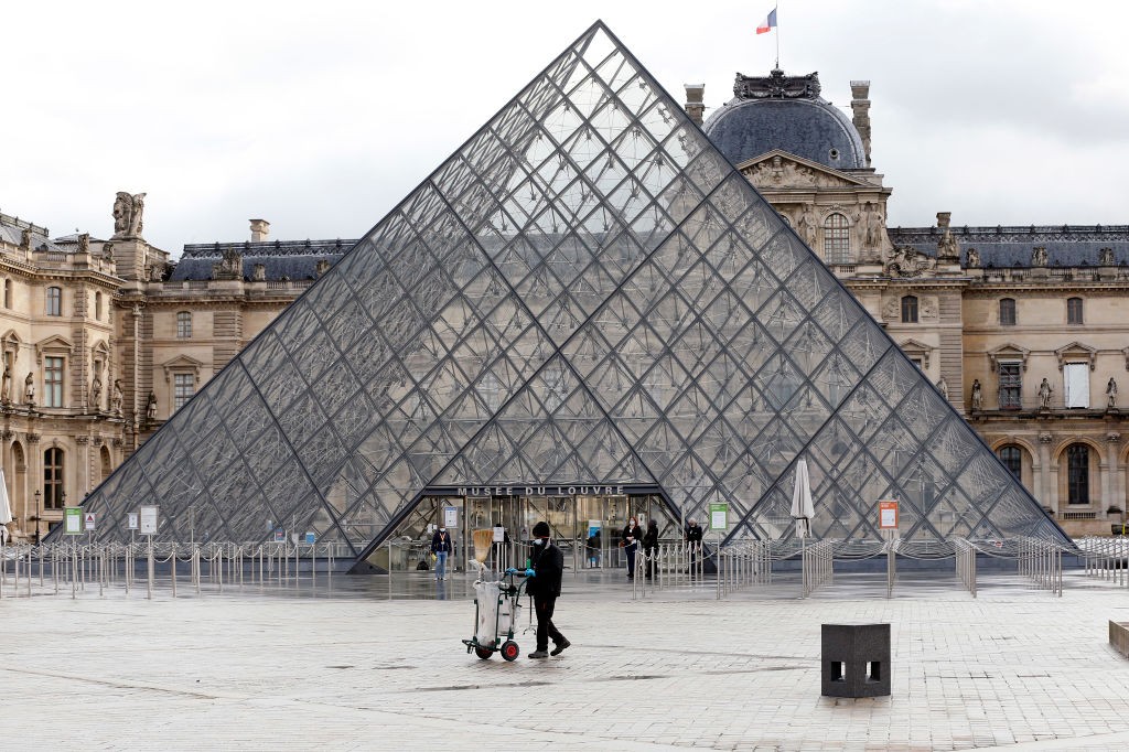 Museu do Louvre disponibiliza todo o seu acervo online e gratuitamente (Foto: Getty Images)