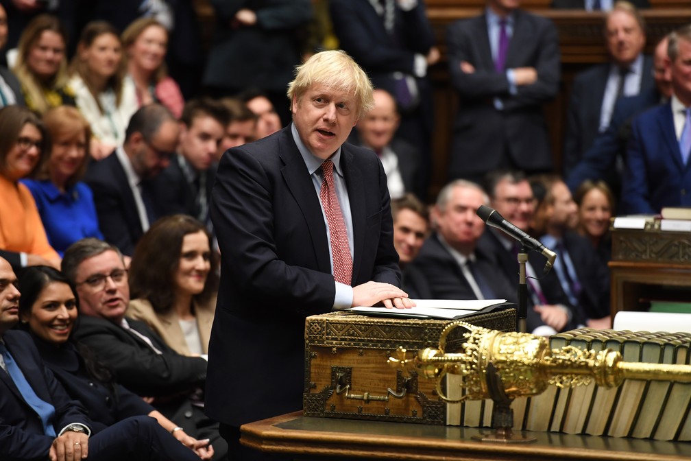 O premiê britânico, Boris Johnson, fala na Casa dos Comuns em Londres no dia 17 de dezembro. — Foto: Jessica Taylor/ AFP / UK Parliament