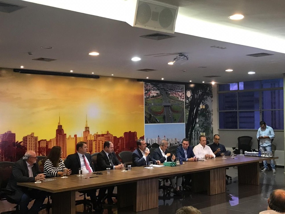 Ministro da Saúde, Gilberto Occhi, em São José do Rio Preto (SP) — Foto: Fernando Daguano/TV TEM