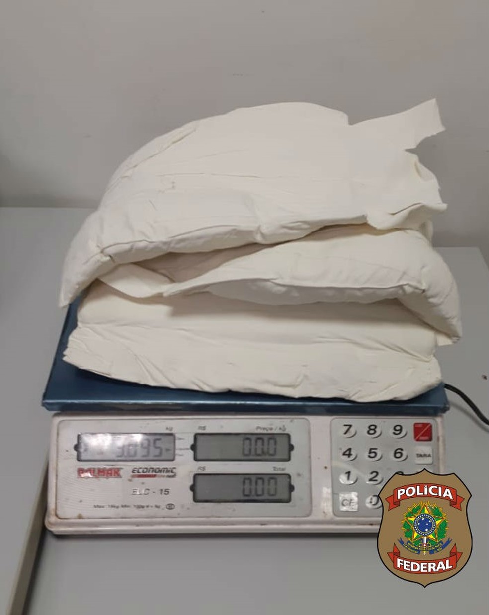 Cocaína apreendida com mulher detida pela PF no Aeroporto de Brasília — Foto: Polícia Federal/Divulgação 