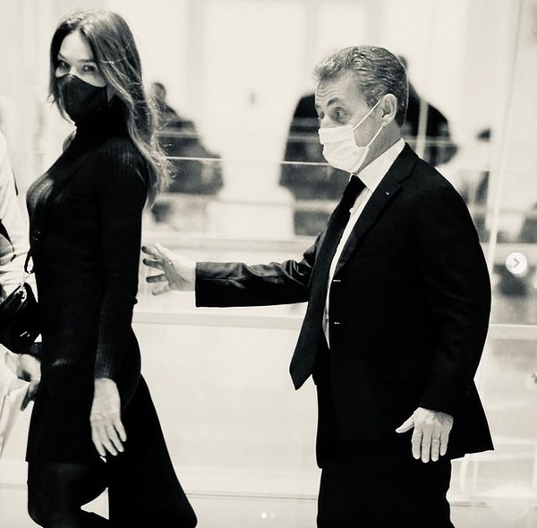 Carla Bruni e Nicolas Sarkozy (Foto: Instagram)