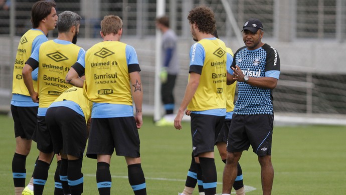 Com vaga próxima, Grêmio luta contra ansiedade para garantir Libertadores