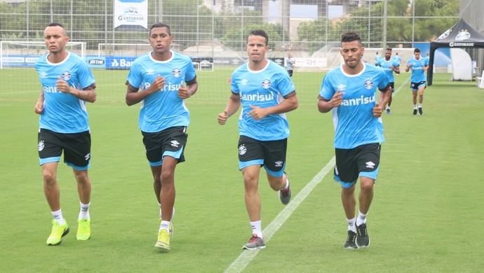 Grêmio inicia bateria de exames e testes físicos com elenco dividido