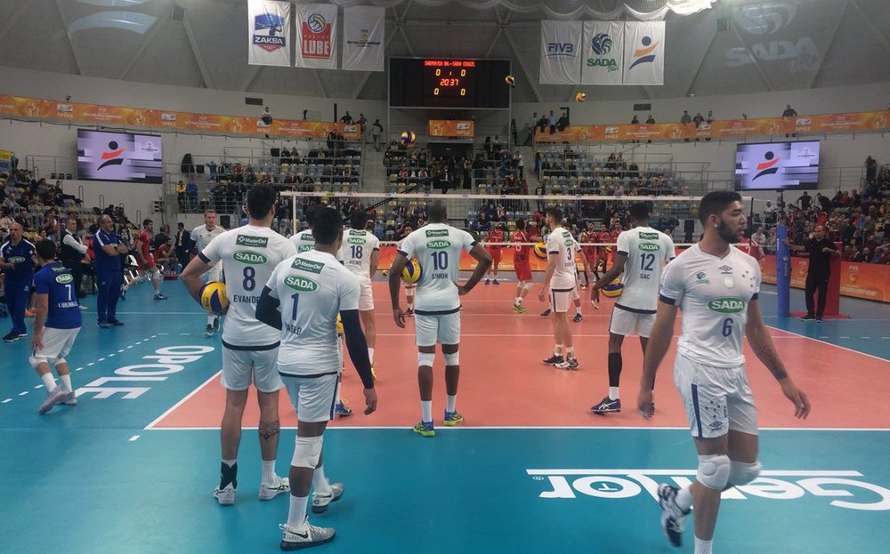 Por vaga na semi, Cruzeiro tem decisão contra o Zaksa no Mundial de Vôlei