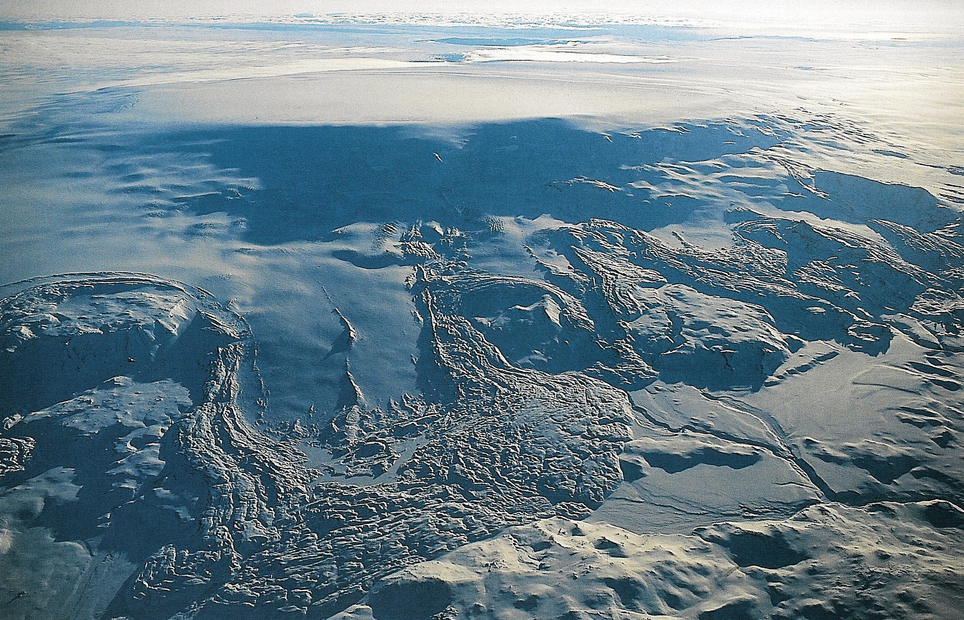 O vulcão bardabunga, que fica em uma geleira (Foto: reprodução)