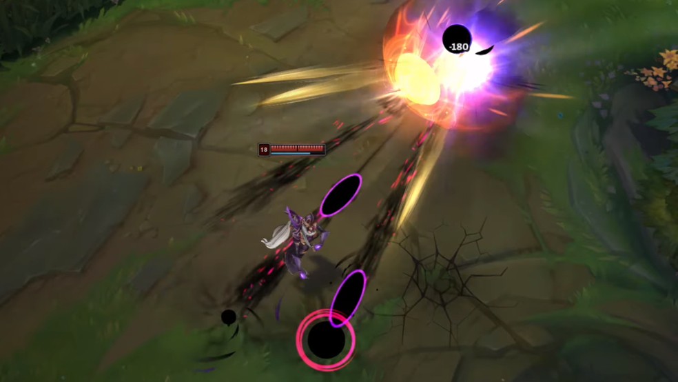 Égide Impetuosa protege Pantheon de todo o dano em sua frente — Foto: Reprodução/YouTube League of Legends BR