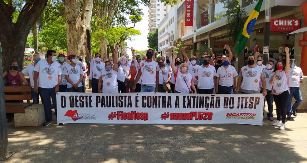 Manifestação foi nesta quarta-feira (16), no Centro de Presidente Prudente — Foto: Afitesp/Cedida 