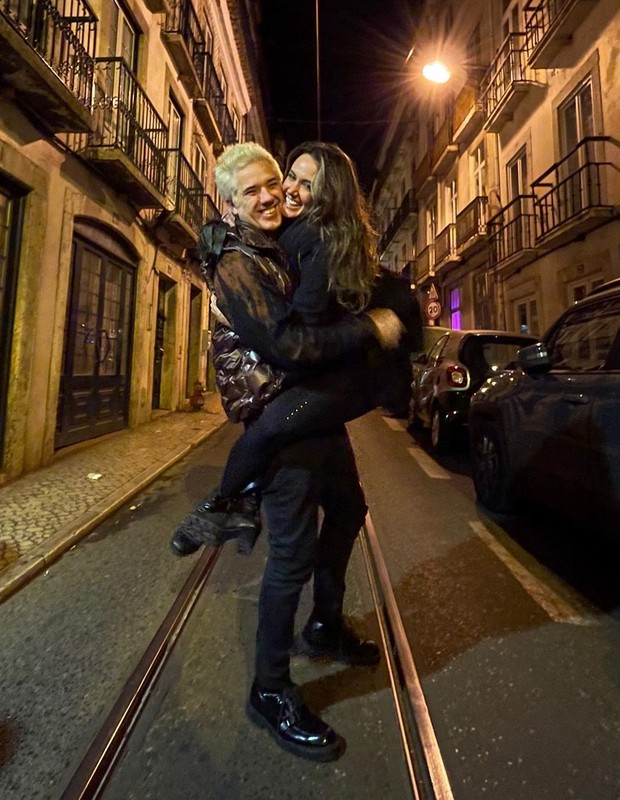 Rogério Flausino e Ludmila Carvalho em Portugal (Foto: Reprodução/Instagram)