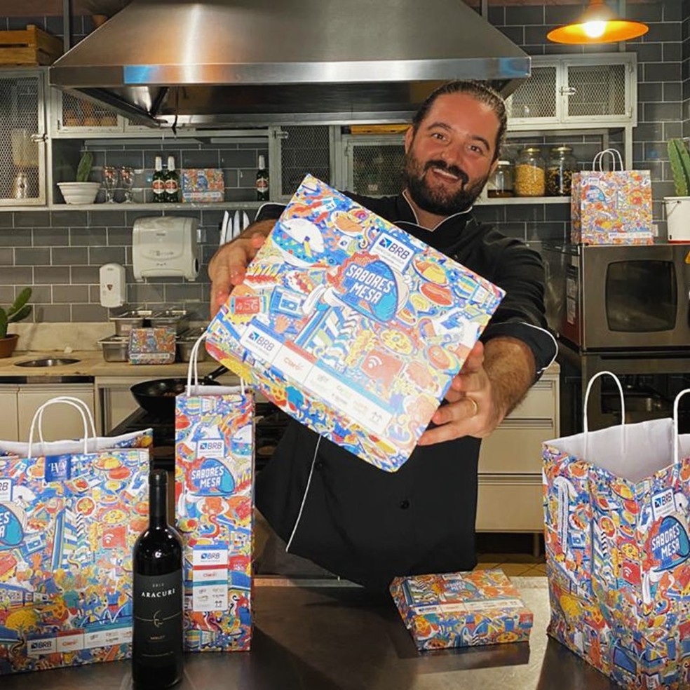 Embalagens para entrega dos pratos do Festival Sabores na Mesa são inspiradas em obras de Athos Bulcão — Foto: Divulgação