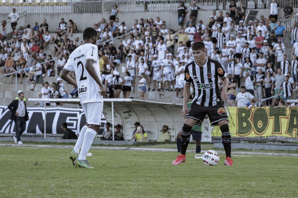 Botafogo-PB e Treze têm confrontos diretos por vir nas rodadas finais — Foto: Cristiano Santos / Botafogo-PB 