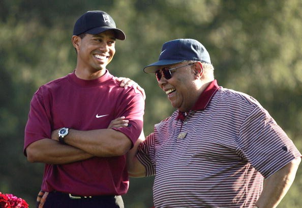 Tiger Woods e Earl Woods (Foto: Getty Images)