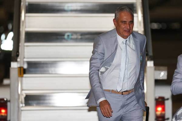 Cirurgia, salários, comissão... O que falta para o final feliz entre Tite e o Flamengo